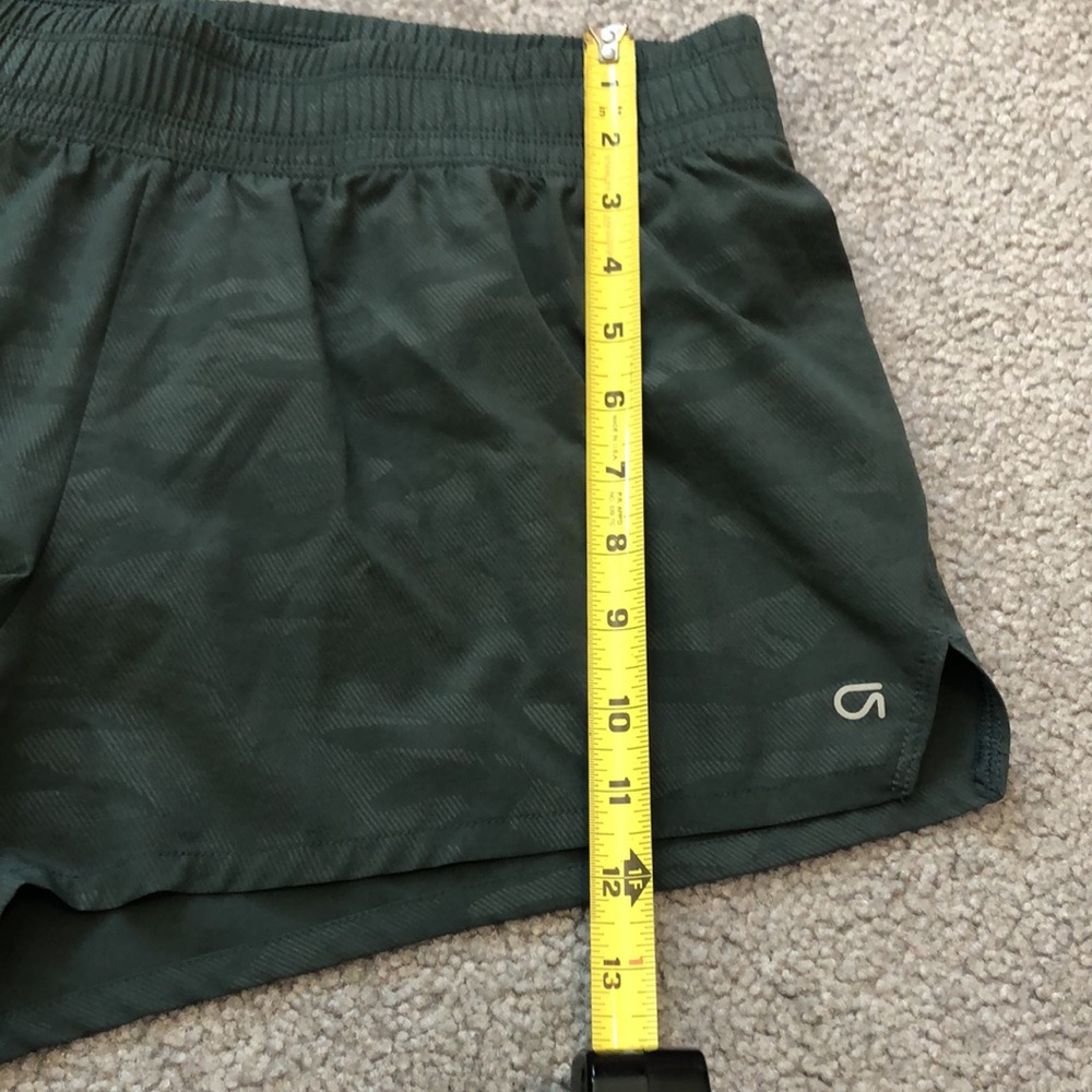 Gap Fit Athletic Patterned Shorts - image 6